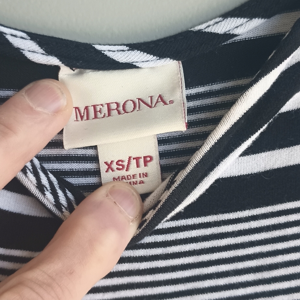 Merona - Picture 2 of 5